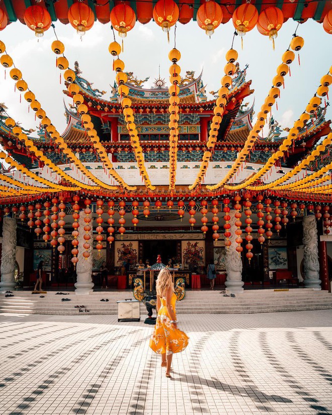 Phát hiện triệu góc check-in thần thánh ở ngôi chùa đèn lồng hot nhất Kuala Lumpur - Ảnh 14.