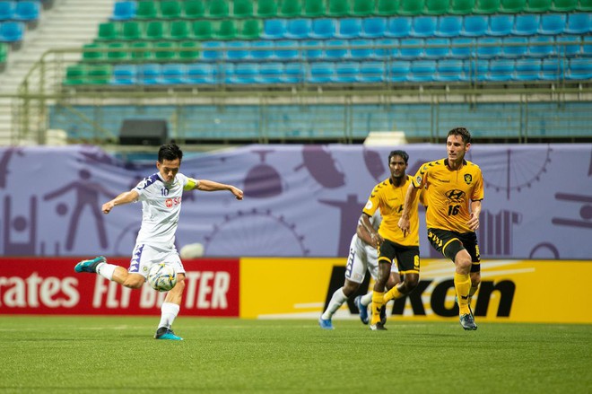 Tampines Rovers 1-1 CLB Hà Nội: Phút lơ đễnh của hàng thủ khiến Hà Nội đánh rơi chiến thắng đáng tiếc - Ảnh 2.