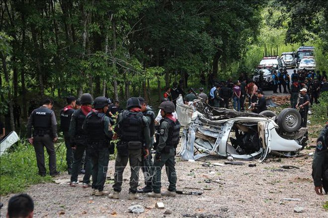 Cảnh sát Thái Lan bắt nghi phạm đánh bom hàng loạt ở miền Nam - Ảnh 1.