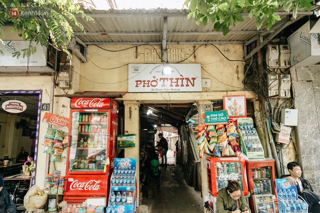 Sự trùng hợp gây hiểu nhầm ở Hà Nội suốt hàng chục năm: 2 ông cùng tên Thìn, cùng bán phở nhưng chẳng ai nhái ai - Ảnh 3.