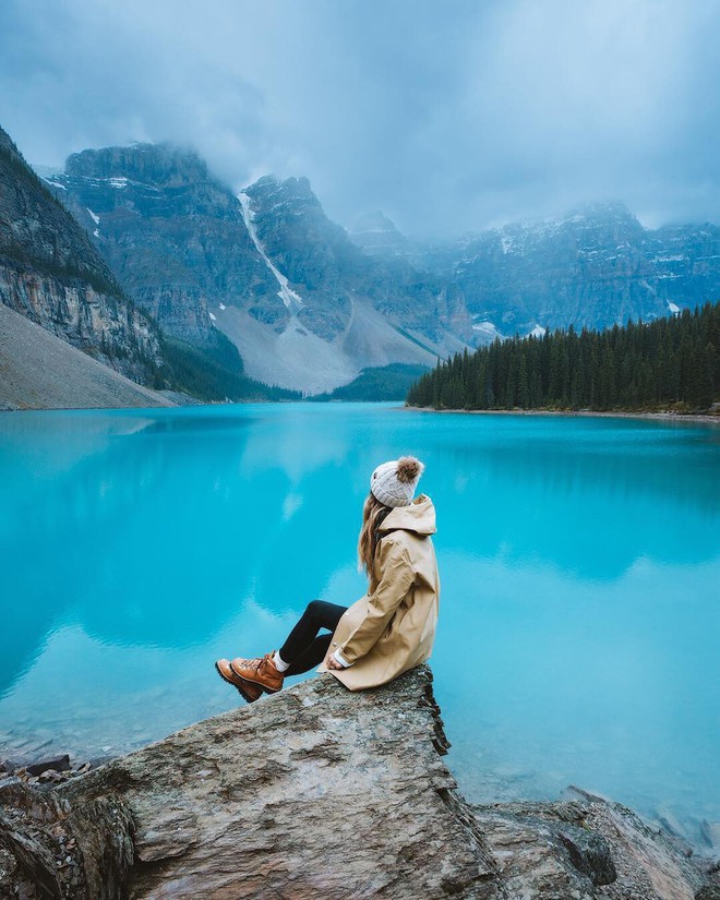 Có gì hay ở hồ nước màu xanh ngọc bích được mệnh danh là thiên đường trần gian ở Canada? - Ảnh 14.