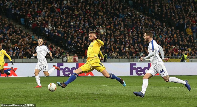 Siêu chân gỗ nổ tưng bừng, Chelsea vùi dập đối thủ 8-0 ở Europa League - Ảnh 4.