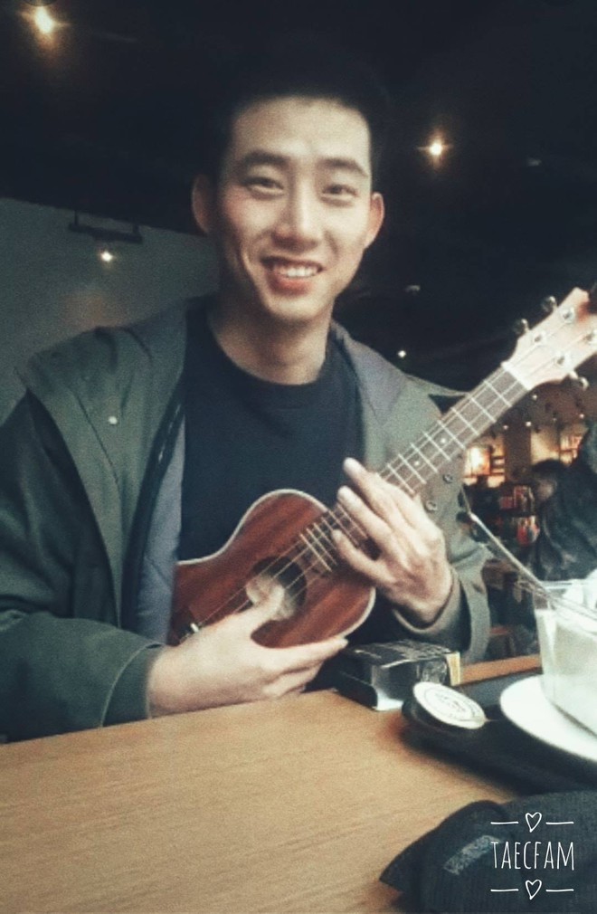Ngắm những h&igrave;nh ảnh đẹp trai tươi s&aacute;ng n&agrave;y của Taecyeon (2PM) sẽ gi&uacute;p bạn được thanh lọc giữa bộn bề scandal Seungri - Ảnh 6.