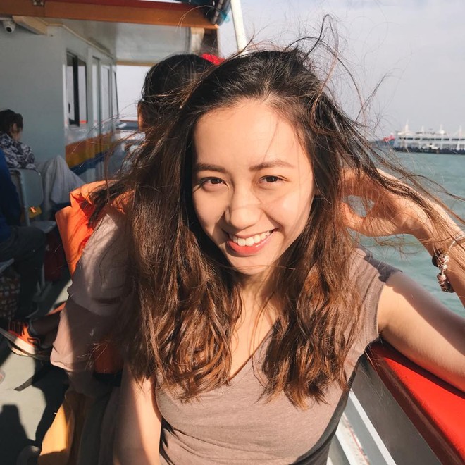 Những nữ sinh từng nổi đ&igrave;nh đ&aacute;m một thời b&acirc;y giờ ra sao? - Ảnh 17.