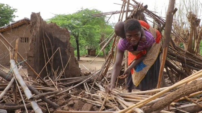 Nhiều người thiệt mạng và mất tích do bão Idai tại Mozambique và Zimbabwe  - Ảnh 1.