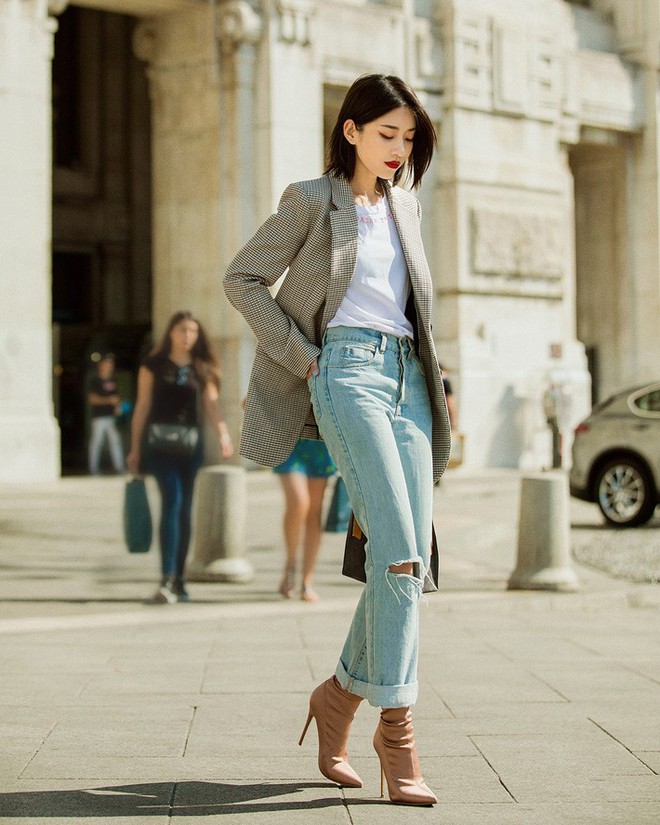 Nếu bạn nghĩ blazer quá nghiêm nghị thì nhầm to rồi, 15 gợi ý mix&match này đủ chứng minh điều hoàn toàn ngược lại - Ảnh 14.