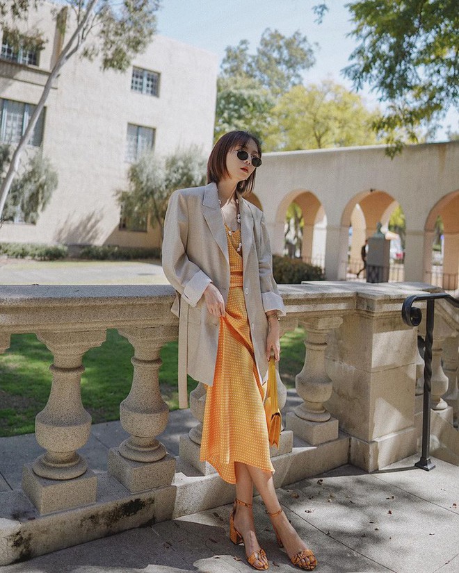 Nếu bạn nghĩ blazer qu&aacute; nghi&ecirc;m nghị th&igrave; nhầm to rồi, 15 gợi &yacute; mix&match n&agrave;y đủ chứng minh điều ho&agrave;n to&agrave;n ngược lại - Ảnh 15.