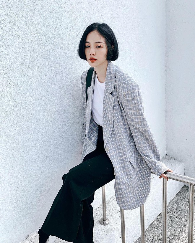 Nếu bạn nghĩ blazer qu&aacute; nghi&ecirc;m nghị th&igrave; nhầm to rồi, 15 gợi &yacute; mix&match n&agrave;y đủ chứng minh điều ho&agrave;n to&agrave;n ngược lại - Ảnh 3.