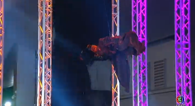 B&iacute; &yacute; tưởng, The Face Th&aacute;i mượn lu&ocirc;n thử th&aacute;ch của Next Top Model? - Ảnh 2.