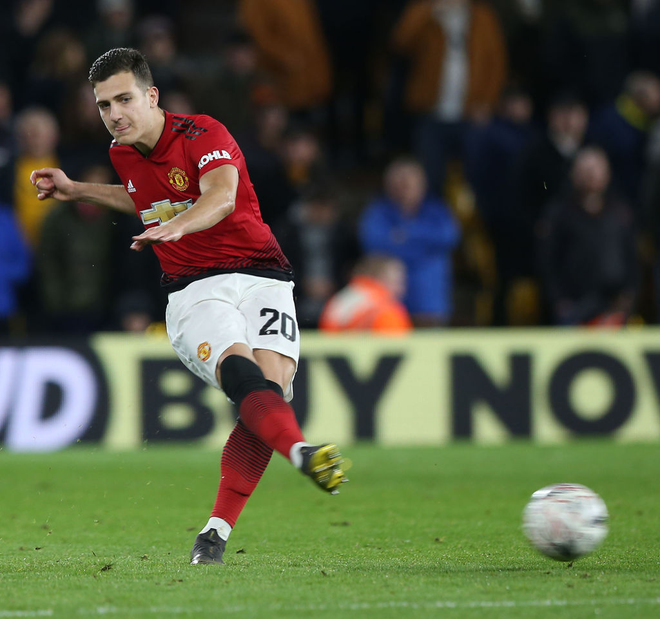 C&ocirc;ng c&ugrave;n v&agrave; thủ k&eacute;m, Manchester United bị đ&aacute; bay khỏi FA Cup ở tứ kết - Ảnh 5.