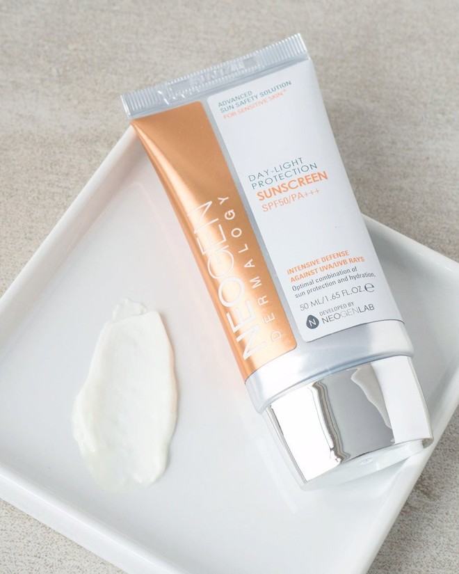 Kh&ocirc;ng biết hơi ph&iacute;: 10 lọ kem chống nắng mới toanh, chống nắng đỉnh lại ki&ecirc;m lu&ocirc;n khả năng dưỡng da cực xịn - Ảnh 8.