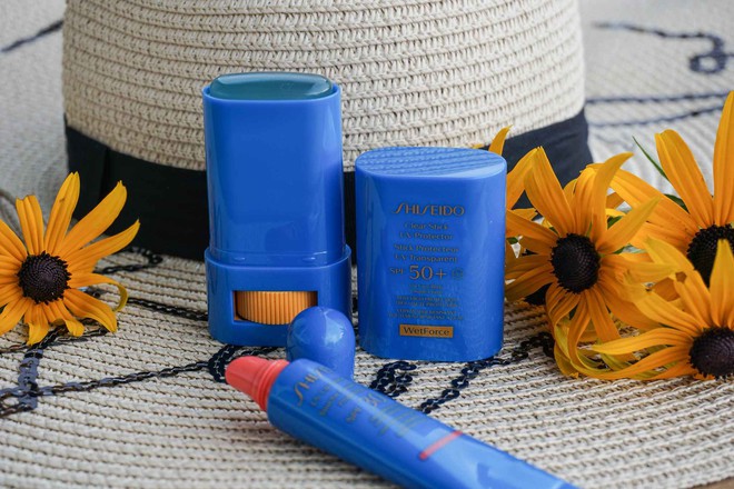 Kh&ocirc;ng biết hơi ph&iacute;: 10 lọ kem chống nắng mới toanh, chống nắng đỉnh lại ki&ecirc;m lu&ocirc;n khả năng dưỡng da cực xịn - Ảnh 10.