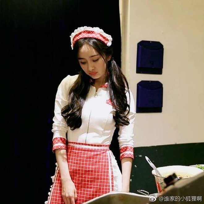 Mặc l&ugrave;m x&ugrave;m t&igrave;nh &aacute;i, Dương Mịch đang hot nhất MXH nhờ ho&aacute; th&acirc;n th&agrave;nh n&agrave;ng hầu g&aacute;i v&ocirc; c&ugrave;ng xinh đẹp - Ảnh 6.