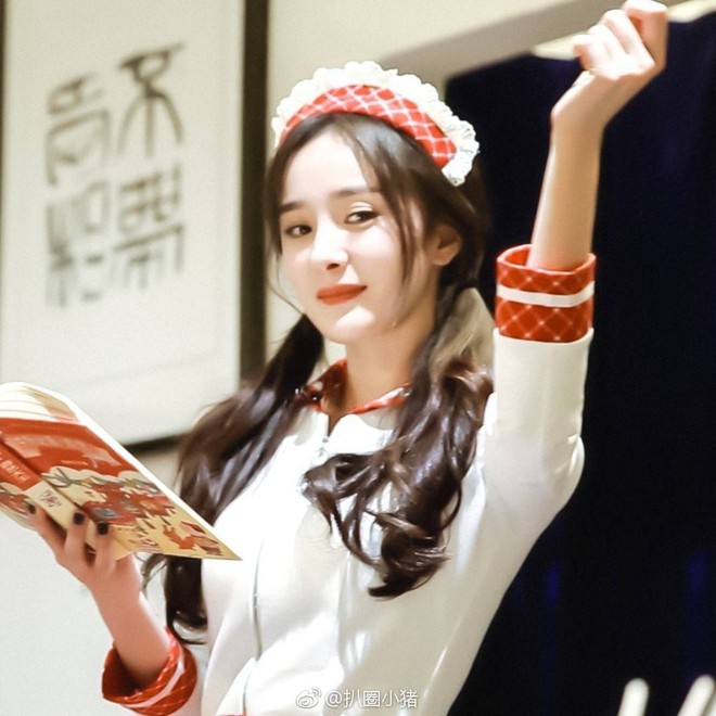 Mặc l&ugrave;m x&ugrave;m t&igrave;nh &aacute;i, Dương Mịch đang hot nhất MXH nhờ ho&aacute; th&acirc;n th&agrave;nh n&agrave;ng hầu g&aacute;i v&ocirc; c&ugrave;ng xinh đẹp - Ảnh 3.