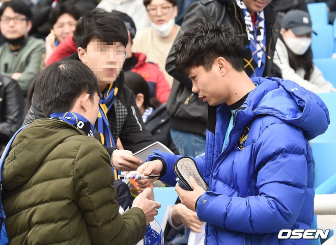 K.League tính phát sóng miễn phí các trận đấu có Công Phượng vì fan xem lậu quá nhiều - Ảnh 1.