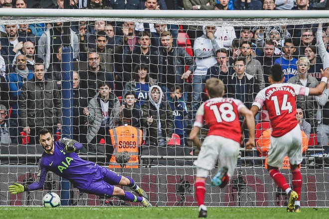 Drama cực mạnh ở những phút cuối trận đấu nhiều thù hận giữa Tottenham và Arsenal - Ảnh 2.
