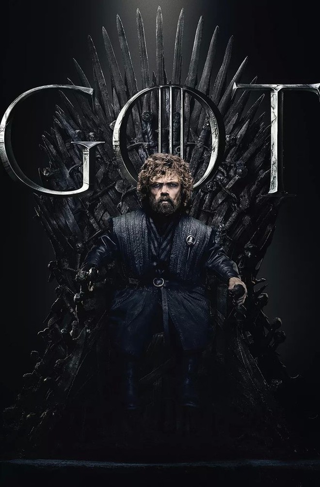 "Game of Thrones" mùa cuối để cả nhà ngồi lên ngôi báu chụp poster, fan đồn đoán một kết cục bi thảm? - Ảnh 2. "Game of Thrones" mùa cuối để cả nhà ngồi lên ngôi báu chụp poster, fan đồn đoán một kết cục bi thảm? - Ảnh 2.