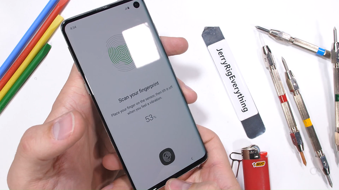 “Tra tấn” Galaxy S10: Khung viền cứng, cảm biến vân tay vẫn hoạt động khi màn hình xước - Ảnh 8.