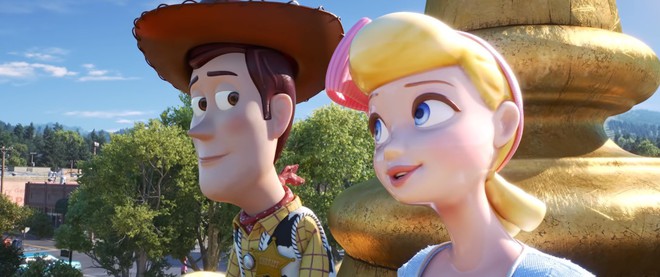 Cả rổ đồ chơi quen thuộc trở lại đối đầu búp bê quỷ ám trong trailer Toy Story 4 - Ảnh 4.