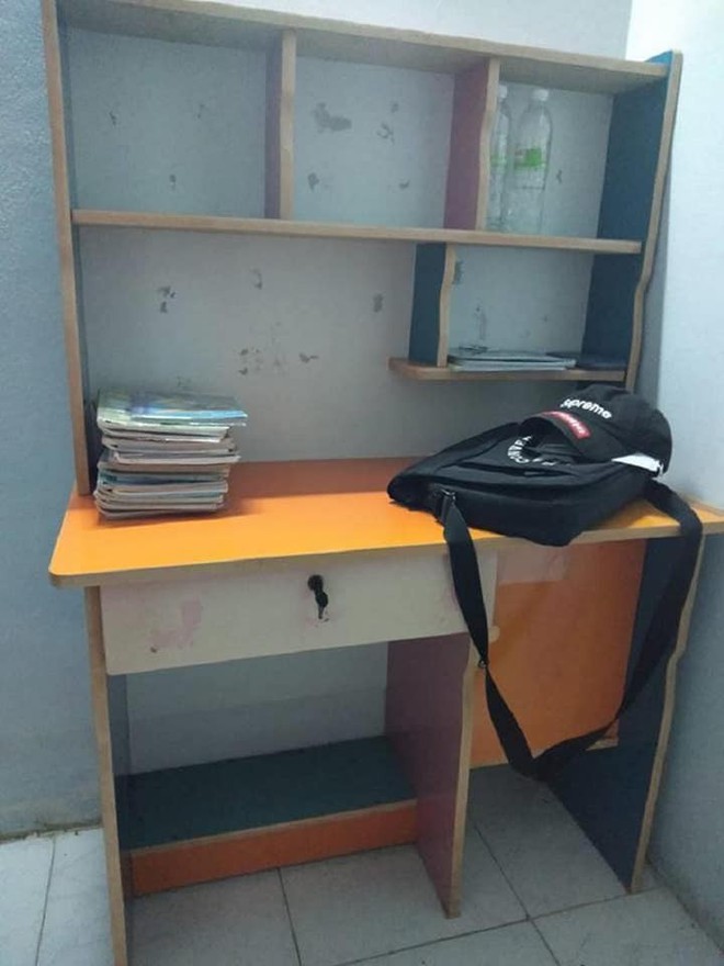 Trend mới khoe g&oacute;c học tập xem ai chất hơn b&ugrave;ng nổ trong giới học sinh, kết quả thực sự khiến bạn bất ngờ đ&oacute; - Ảnh 15.