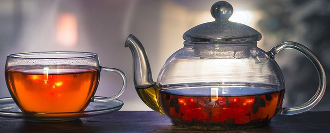 WHO: Uống trà quá nóng làm tăng nguy cơ ung thư và đây là nhiệt độ nên dùng - Ảnh 1.