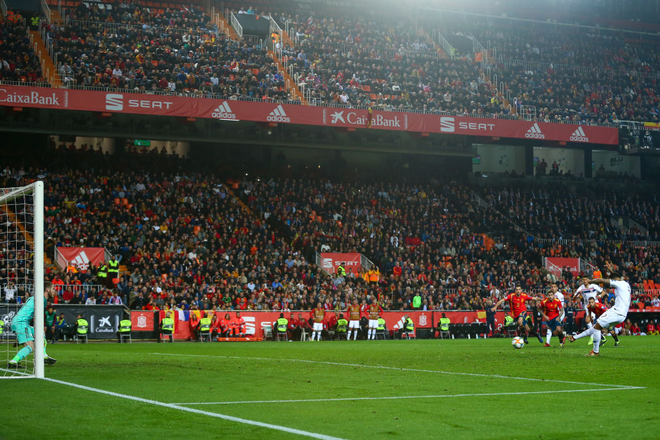 Vòng loại Euro 2020: Gã đồ tể cứu Tây Ban Nha bằng cú panenka, dàn trai đẹp Italy ra quân ấn tượng - Ảnh 8.