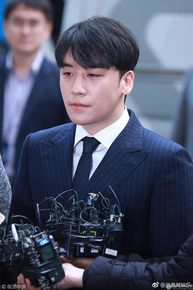 SBS h&eacute; lộ 4 g&oacute;c khuất sau b&ecirc; bối Burning Sun: Sinh nhật của Seungri v&agrave; mối li&ecirc;n hệ với tổ chức x&atilde; hội đen xuy&ecirc;n quốc gia - Ảnh 1.