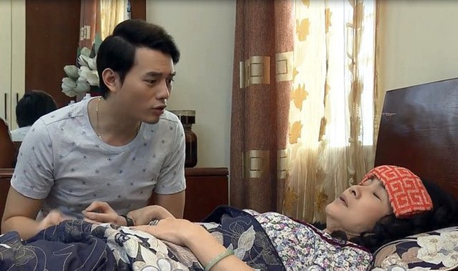 B&oacute; tay b&aacute;i phục với 4 cao chi&ecirc;u của c&aacute;c b&agrave; mẹ t&aacute;nh kỳ tr&ecirc;n m&agrave;n ảnh Việt - Ảnh 11.
