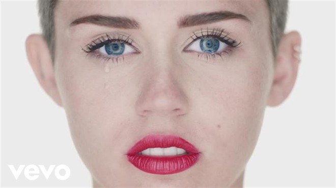 13 năm của Miley Cyrus từ Hannah Montana: H&agrave;nh tr&igrave;nh c&ocirc;ng ch&uacute;a Disney ph&aacute; k&eacute;n trở th&agrave;nh nữ ho&agrave;ng thực thụ - Ảnh 6.