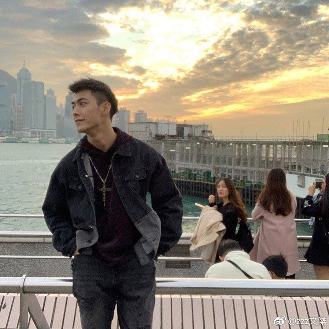 Anh thợ sửa nh&agrave; cool nhất Hongkong khiến hội chị em đổ rạp v&igrave; những ưu điểm kh&oacute; kiếm n&agrave;y - Ảnh 4.