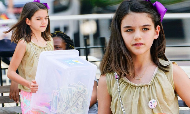 Những cô công chúa nổi tiếng nhà sao Hollywood ngày ấy nay đã lớn: Suri Cruise, Harper Beckham lột xác ngoạn mục - Ảnh 5.