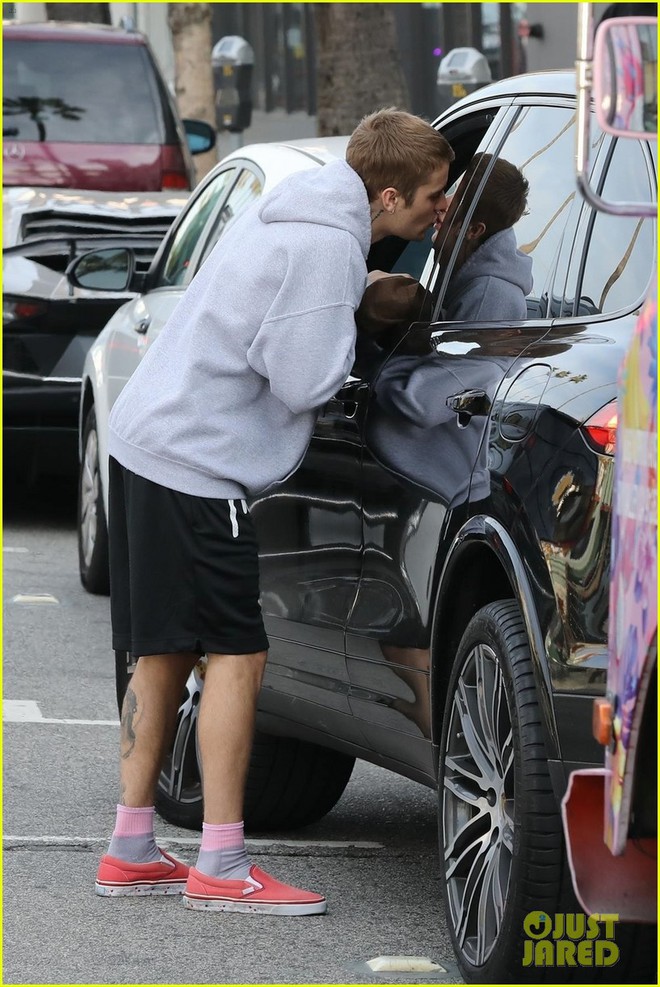 Cách thể hiện tình cảm đặc biệt Justin Bieber với vợ Hailey Baldwin: Khác hẳn những mối tình gà bông, trẻ con trước kia! - Ảnh 6.