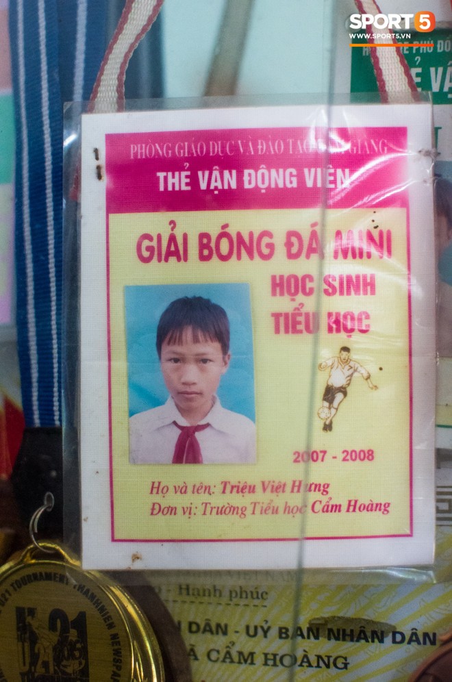 Hành trình từ người thừa trở thành người hùng của tiền vệ U23 Việt Nam qua những kỷ vật vô giá - Ảnh 4.