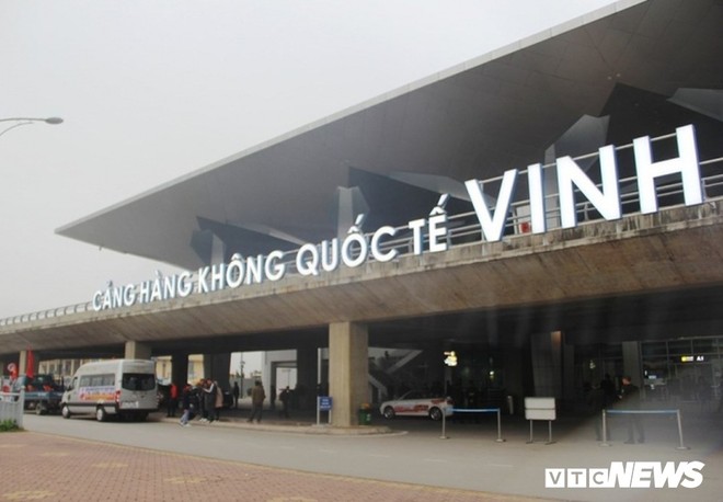 Cơ trưởng Vietjet Air nghe nhầm, m&aacute;y bay Vietnam Airlines phải bay v&ograve;ng v&egrave;o chờ hạ c&aacute;nh - Ảnh 1.