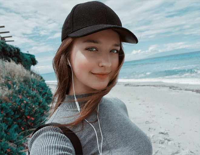 Mỹ nhân Nga Angelina Danilova gây bão tại Hàn vì đẹp như búp bê - Ảnh 9.