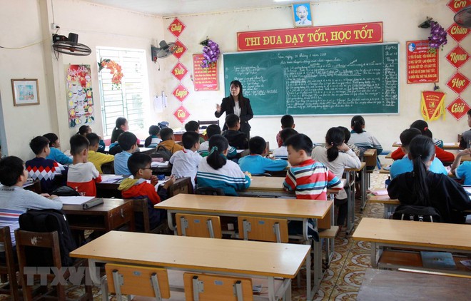 Th&aacute;i B&igrave;nh: H&agrave;ng trăm học sinh nghỉ học v&igrave; th&ocirc;ng tin sai về dịch bệnh - Ảnh 1.
