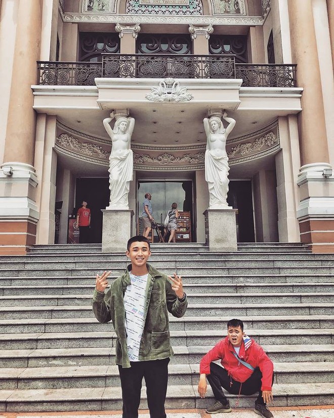 Trong nh&oacute;m bạn khi đi du lịch, lu&ocirc;n c&oacute; một đứa l&uacute;c n&agrave;o cũng tr&ocirc;ng uể oải, ch&aacute;n chường đ&uacute;ng kiểu đ&acirc;y l&agrave; đ&acirc;u v&agrave; t&ocirc;i l&agrave; ai?  - Ảnh 9.