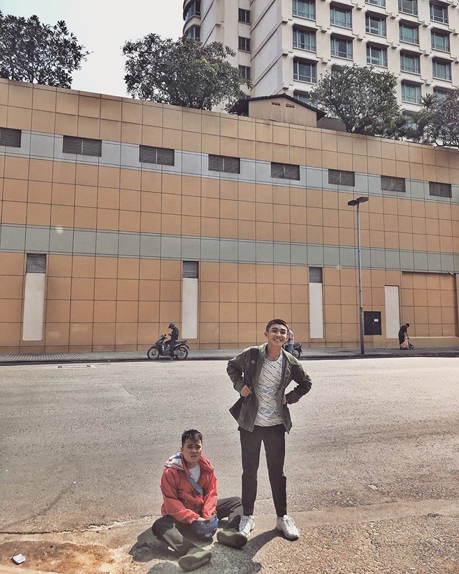 Trong nh&oacute;m bạn khi đi du lịch, lu&ocirc;n c&oacute; một đứa l&uacute;c n&agrave;o cũng tr&ocirc;ng uể oải, ch&aacute;n chường đ&uacute;ng kiểu đ&acirc;y l&agrave; đ&acirc;u v&agrave; t&ocirc;i l&agrave; ai?  - Ảnh 23.