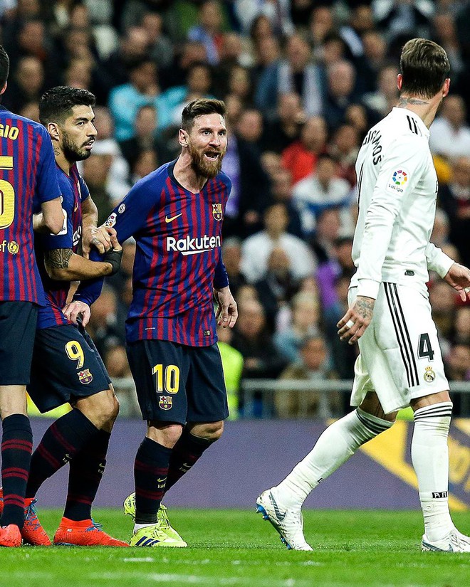 Đội trưởng Real Madrid ăn đ&ograve;n sau khi li&ecirc;n tục chơi xấu với Messi - Ảnh 5.