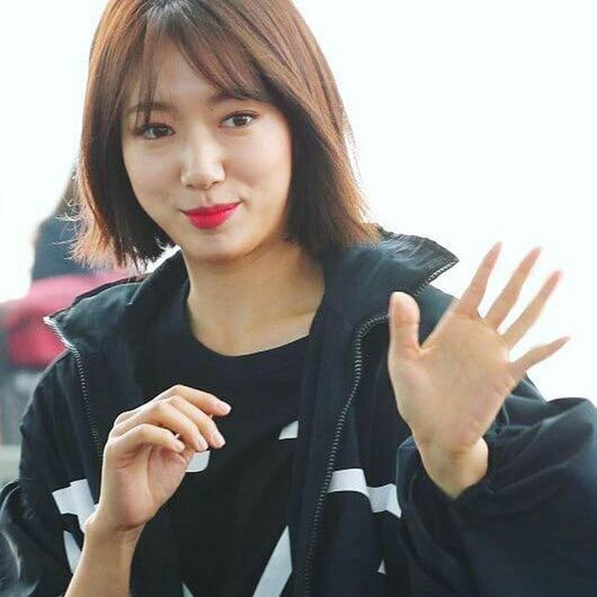Fan H&agrave;n t&acirc;ng bốc l&ecirc;n m&acirc;y xanh, netizen Trung tranh nhau ch&ecirc; Park Shin Hye b&eacute;o đến mức gi&agrave; hẳn đi - Ảnh 2.