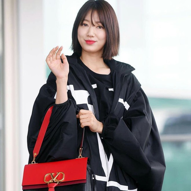 Fan H&agrave;n t&acirc;ng bốc l&ecirc;n m&acirc;y xanh, netizen Trung tranh nhau ch&ecirc; Park Shin Hye b&eacute;o đến mức gi&agrave; hẳn đi - Ảnh 3.
