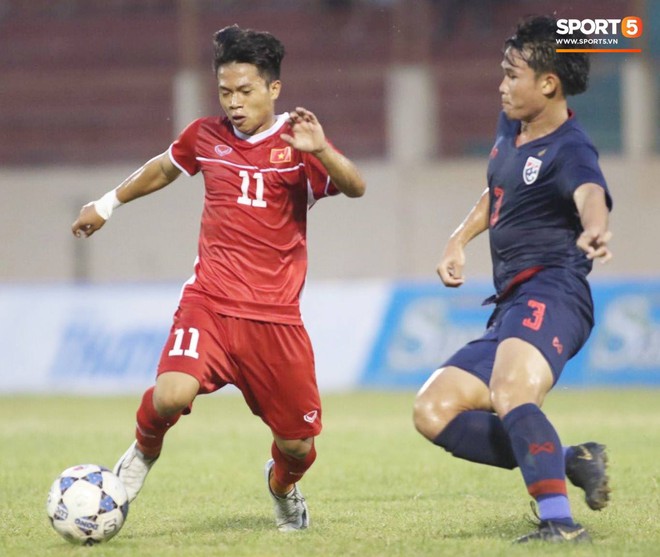 U19 Việt Nam 1-0 U19 Thái Lan (Chung kết U19 Quốc Tế): Tiểu Công Phượng Xuân Tạo tỏa sáng đem về chức vô địch cảm xúc - Ảnh 4.