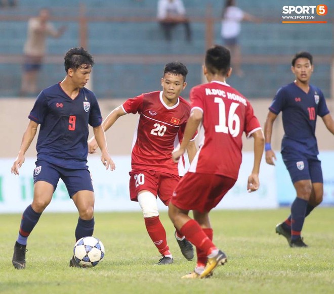 U19 Việt Nam 1-0 U19 Thái Lan (Chung kết U19 Quốc Tế): Tiểu Công Phượng Xuân Tạo tỏa sáng đem về chức vô địch cảm xúc - Ảnh 5.