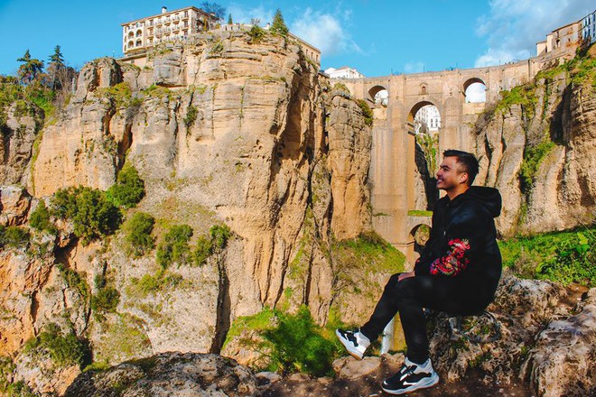 Thị trấn cổ Ronda đẹp như cổ tích qua những khung hình của travel blogger Lý Thành Cơ - Ảnh 10.
