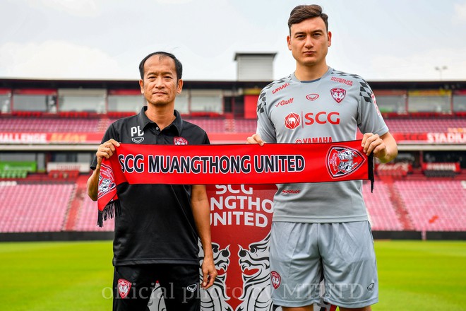 Chính thức: Thầy của Văn Lâm xin từ chức chỉ sau 5 trận dẫn dắt Muangthong United - Ảnh 1.