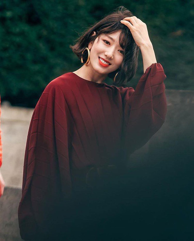 C&oacute; ai như Park Shin Hye: Để t&oacute;c d&agrave;i nữ thần th&igrave; nh&agrave;n nhạt, đổi t&oacute;c ngắn mới đạt đến đỉnh cao nhan sắc - Ảnh 5.