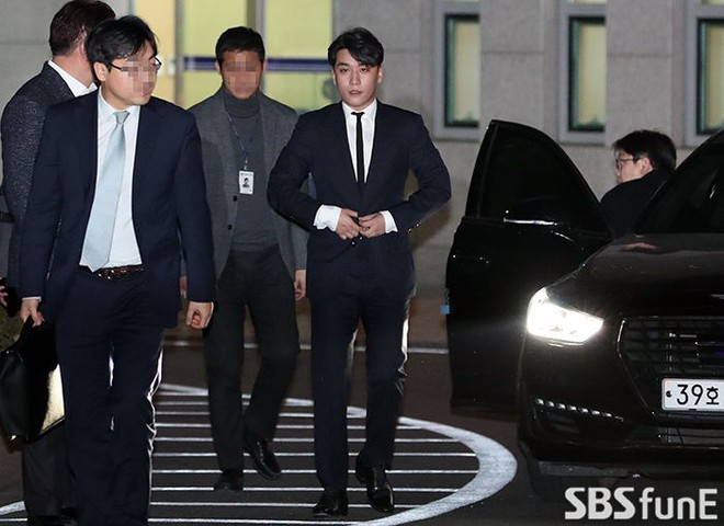 SBS làm căng bê bối của Seungri: Quyết chuyển bằng chứng cho Uỷ ban chống tham nhũng vì nghi cảnh sát có liên hệ - Ảnh 3.