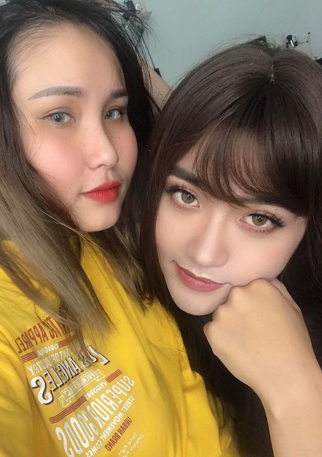 Ch&agrave;ng trai được biến ho&aacute; xinh như hot girl nhờ tr&igrave;nh độ make up thần th&aacute;nh của ch&iacute;nh bạn g&aacute;i m&igrave;nh - Ảnh 2.