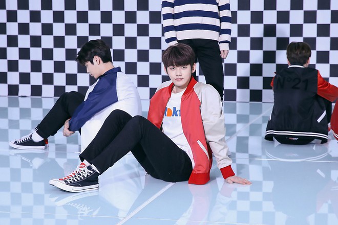 TXT tiết lộ lời khuyên nhận được từ BTS, ý nghĩa bài hát chủ đề và kế hoạch tương lai của nhóm - Ảnh 4.