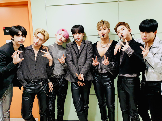 Lập 4 thành tích ấn tượng trên đất Mỹ, liệu LOONA có đang nổi tiếng theo kiểu MONSTA X và GOT7? - Ảnh 3.